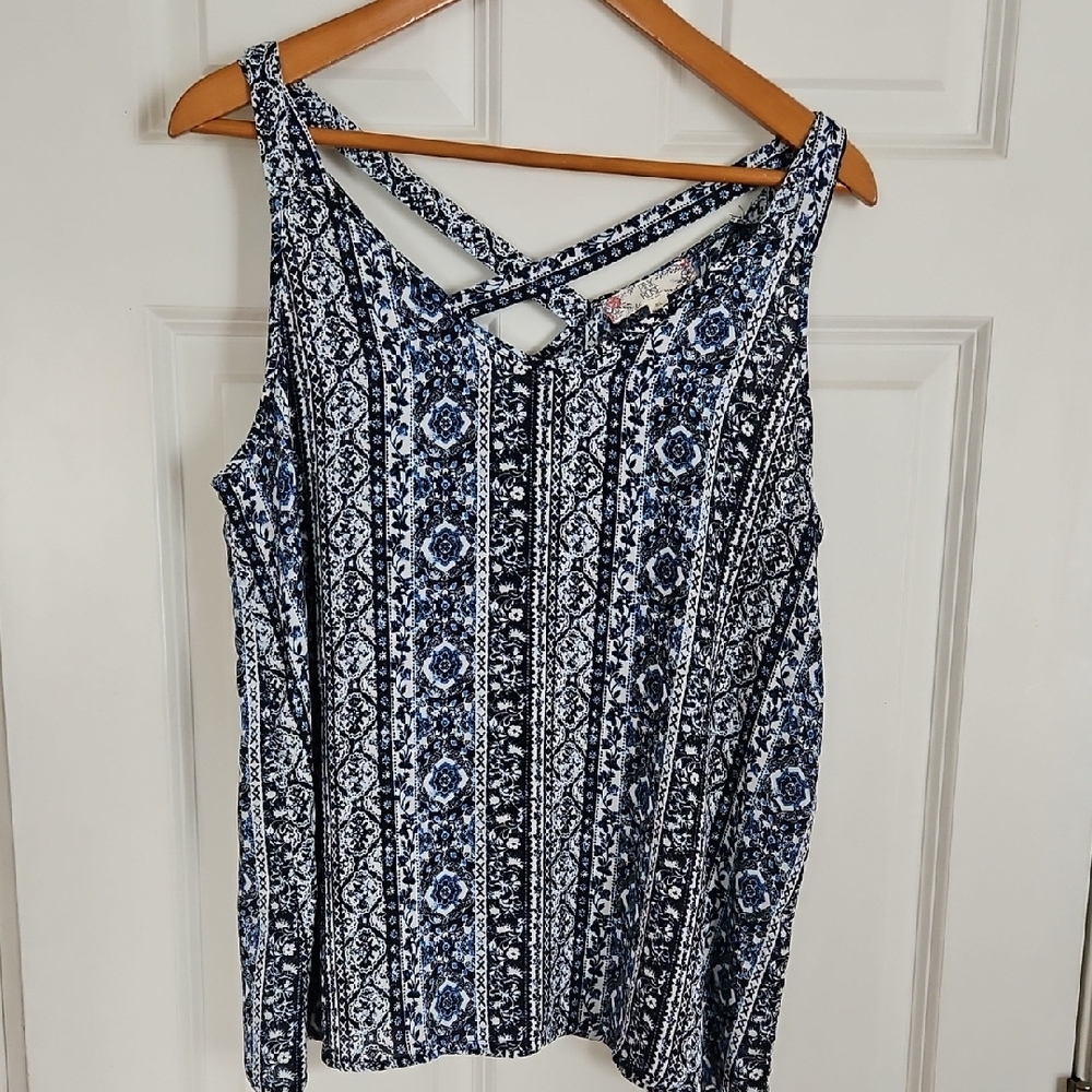 Pink Rose Blue White And Black Flower Print Tank Top